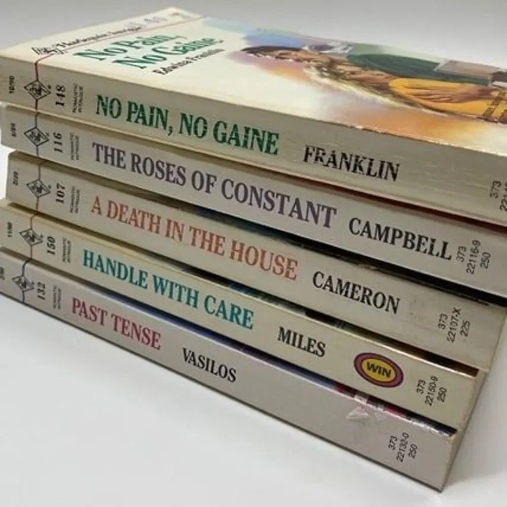 Books - Picture 6 of 10